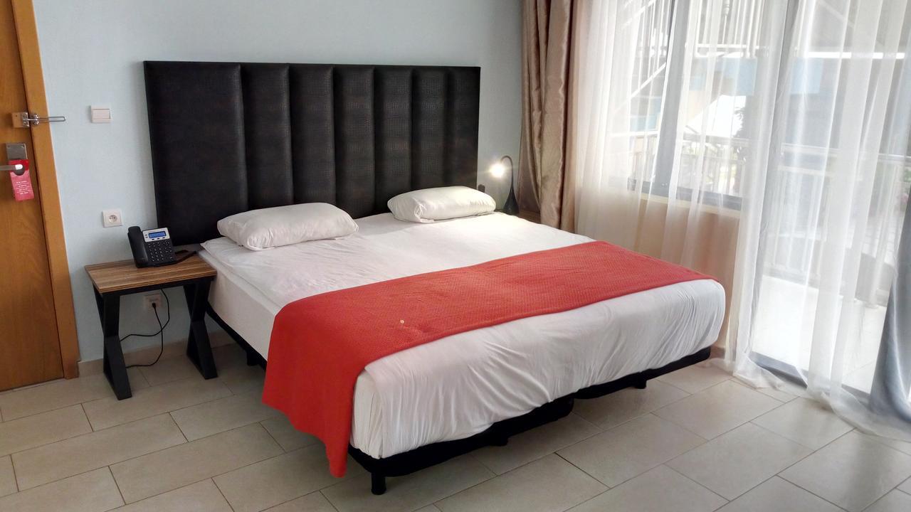 Hotel Le Petit Bateau 코나크리 외부 사진