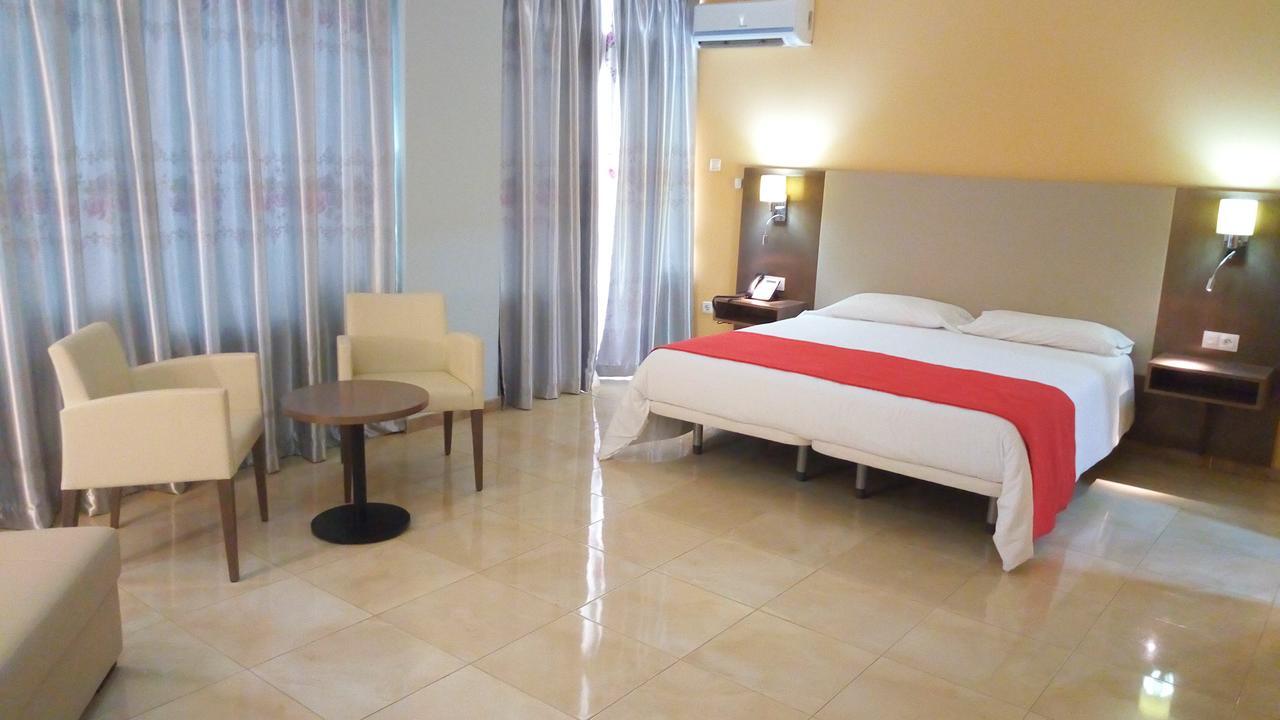 Hotel Le Petit Bateau 코나크리 외부 사진